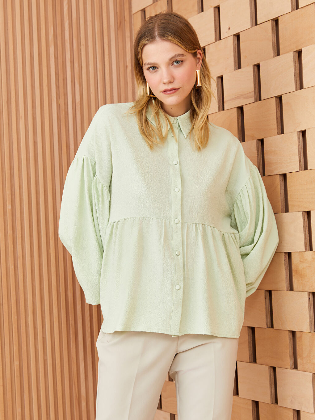 Yeşil Düz Uzun Kollu Oversize Kadın Gömlek