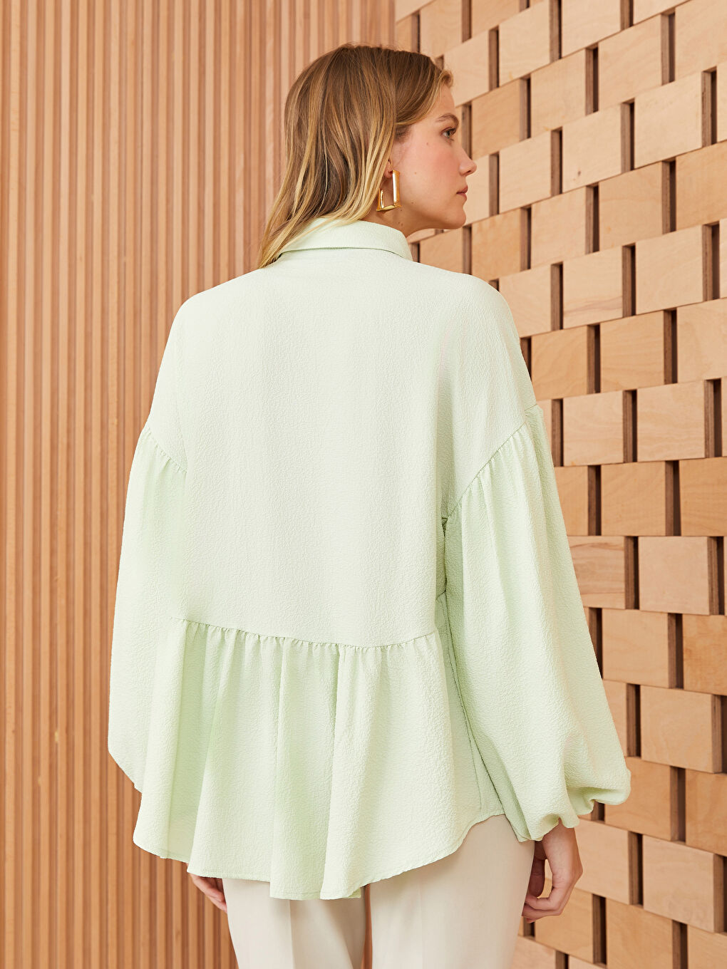 Yeşil Düz Uzun Kollu Oversize Kadın Gömlek-4