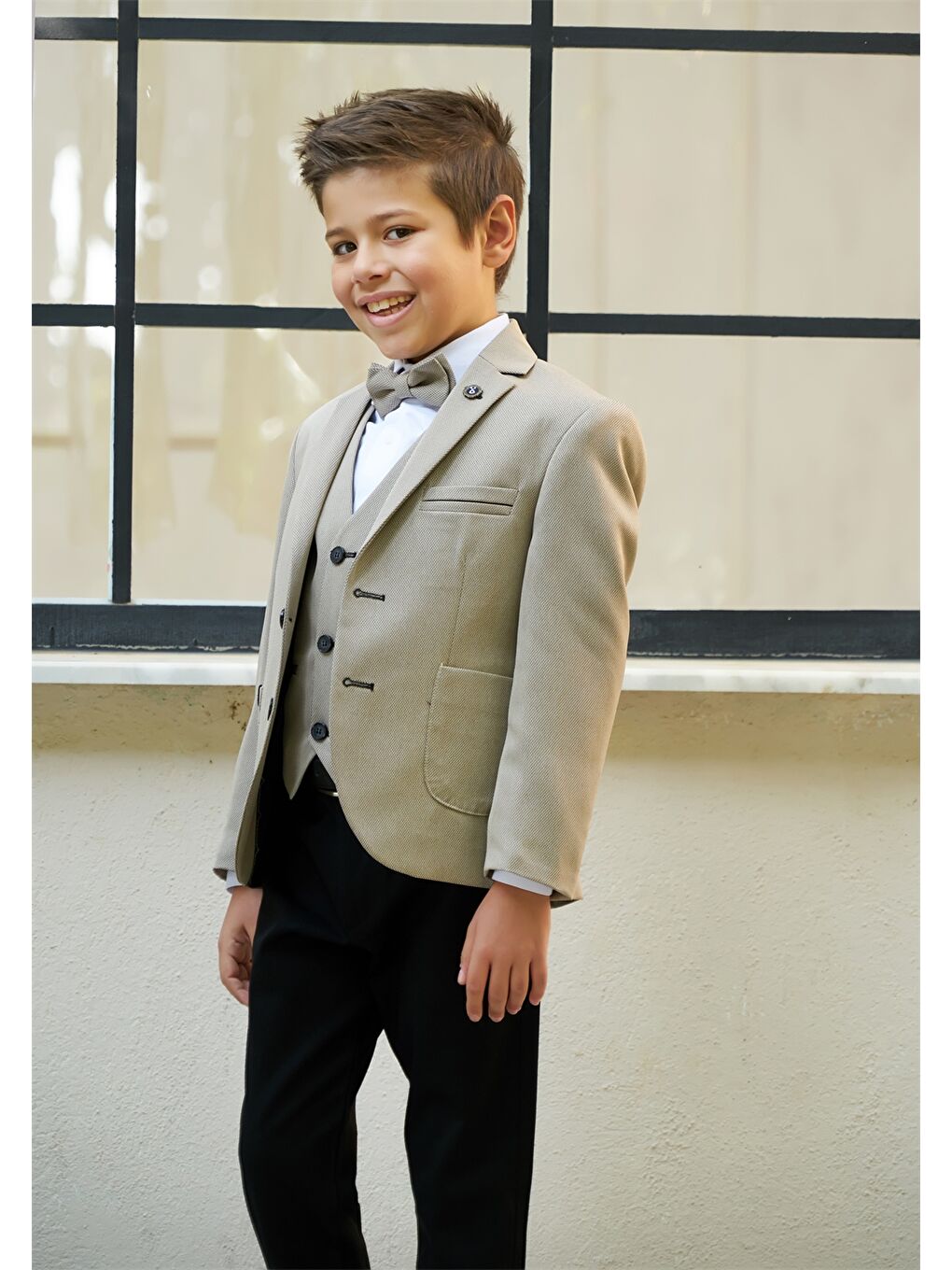 Bej Erkek Çocuk Takım Elbise