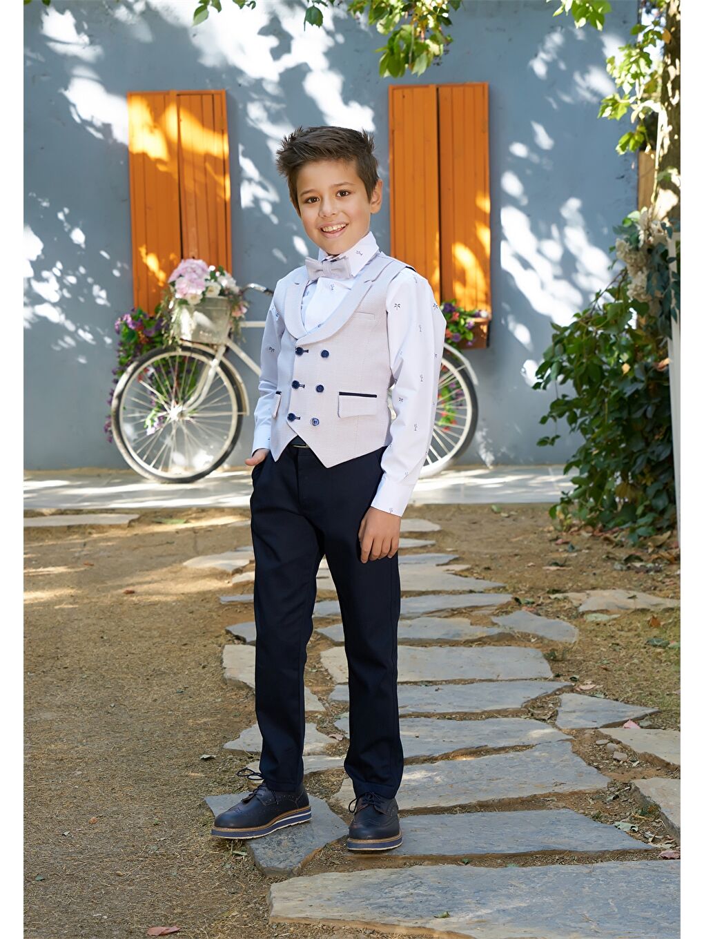 Bej Erkek Çocuk Yelekli Takım