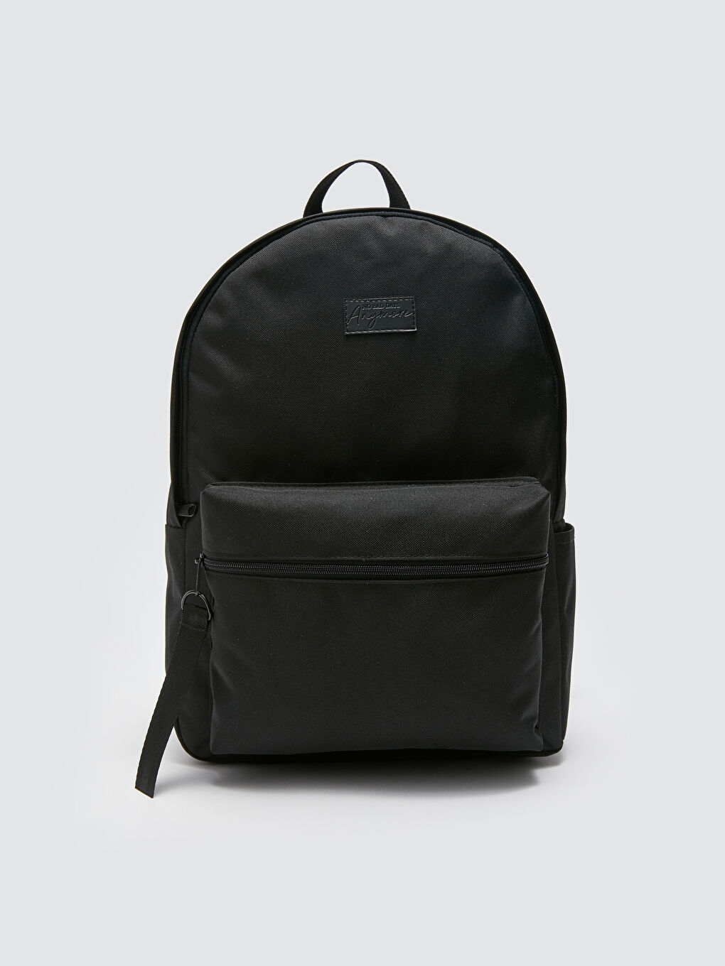 شنطة ظهر بناتي بتفصيلة تعليقة