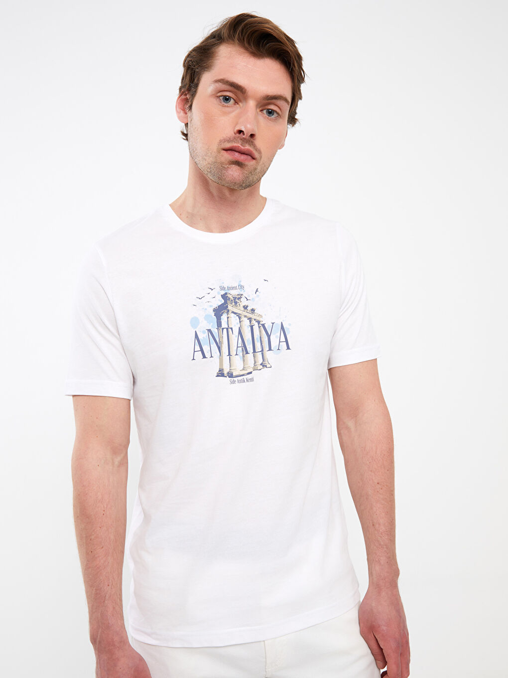 Beyaz Bisiklet Yaka Kısa Kollu Antalya Baskılı Penye Erkek Tişört
