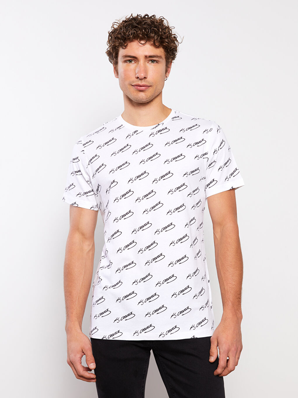 Beyaz Bisiklet Yaka Kısa Kollu Atatürk İmzası Baskılı Erkek Tişört