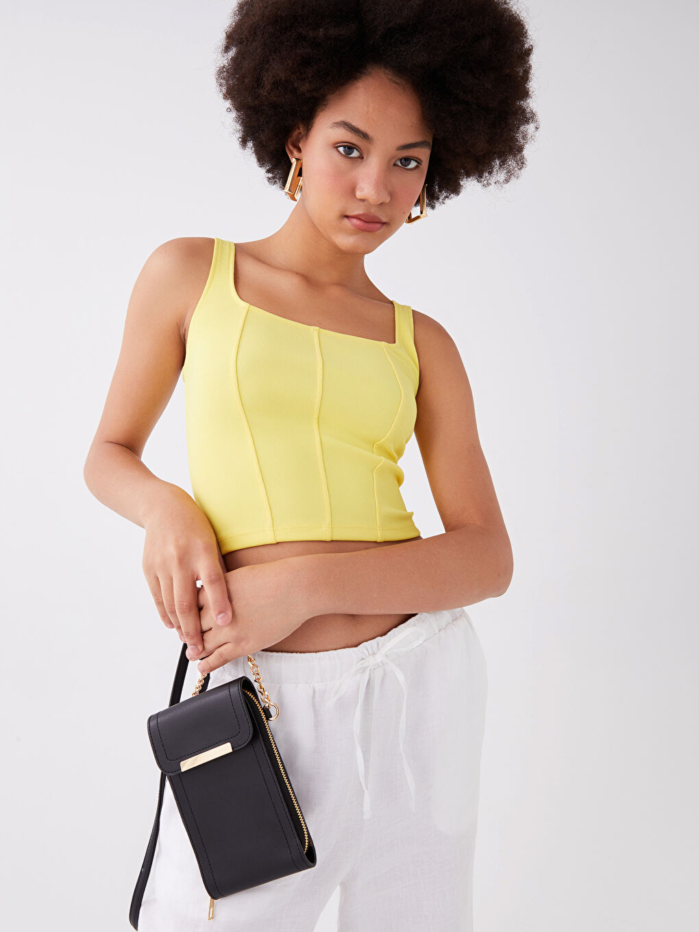 Siyah Deri Görünümlü Kadın Telefon Çantası-1