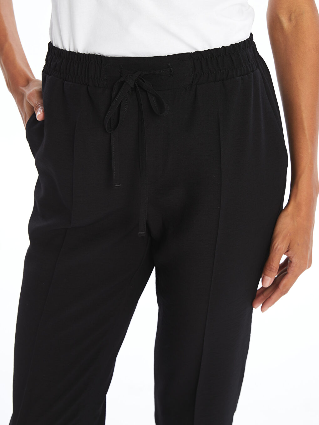 Women's Elasticated Waist Carrot Fit Plain Trousers-2