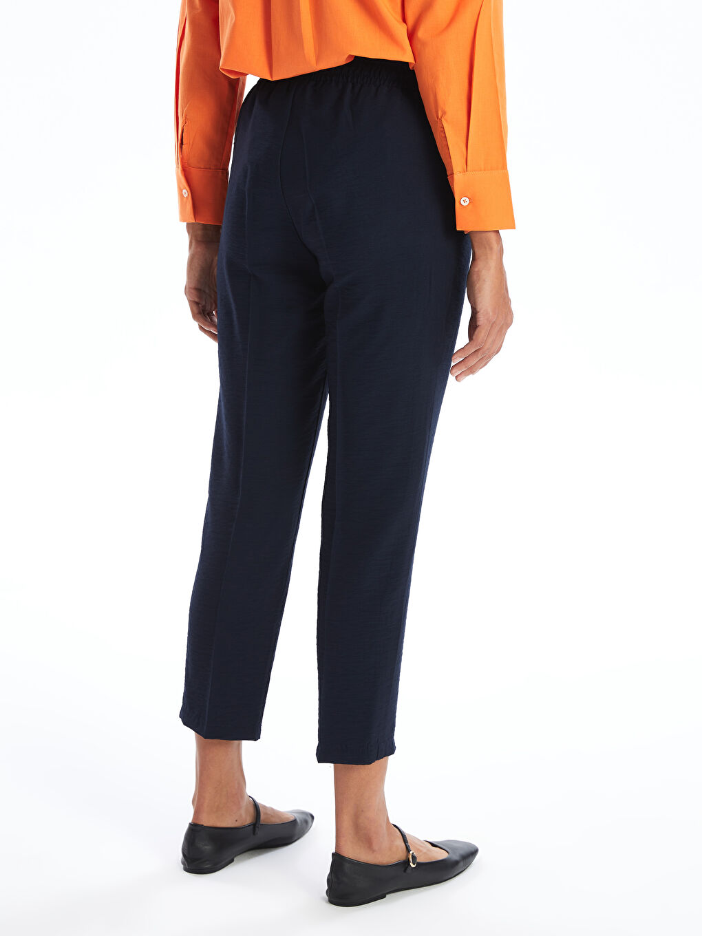 Women's Elasticated Waist Carrot Fit Plain Trousers-3
