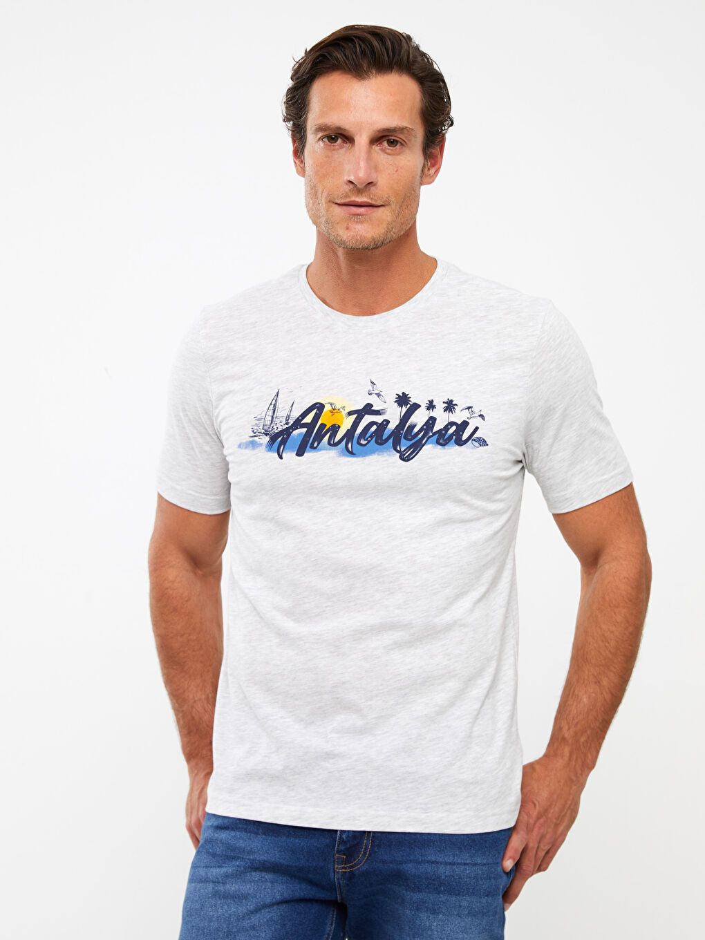 تيشيرت ياقة دائرية كم قصير مطبوع أنطاليا جيرسي للرجال