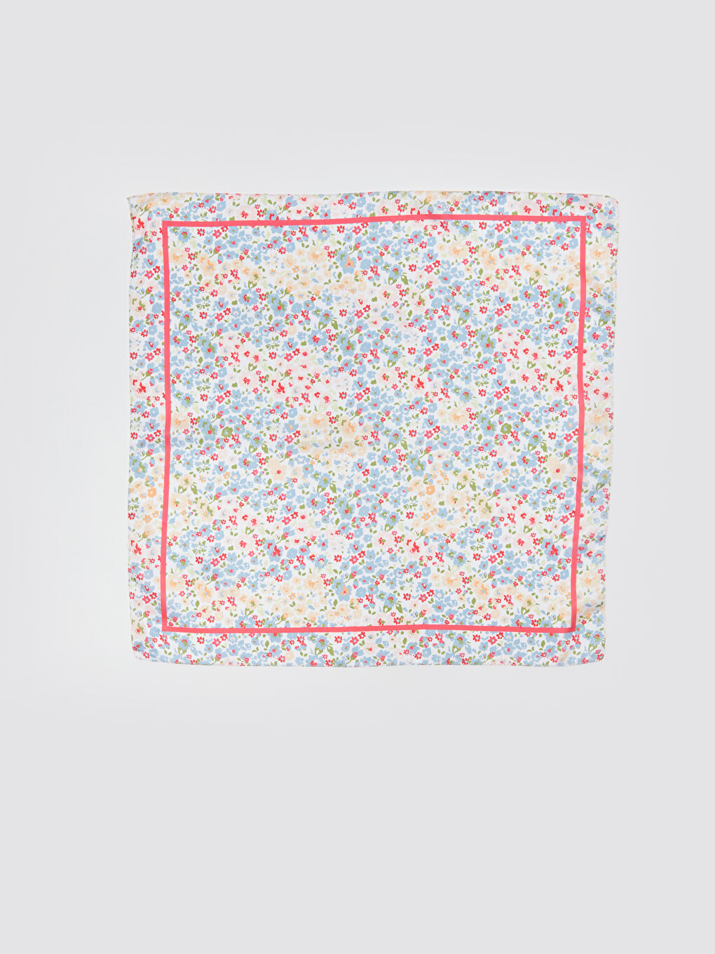 Beyaz Desenli Kadın Bandana-4