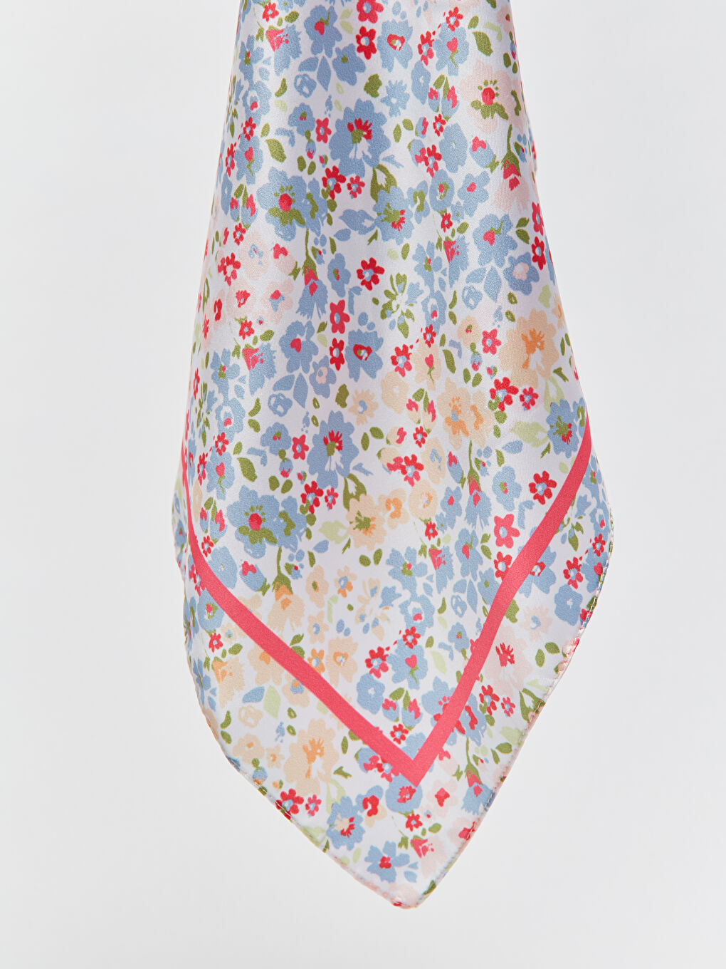 Beyaz Desenli Kadın Bandana-5