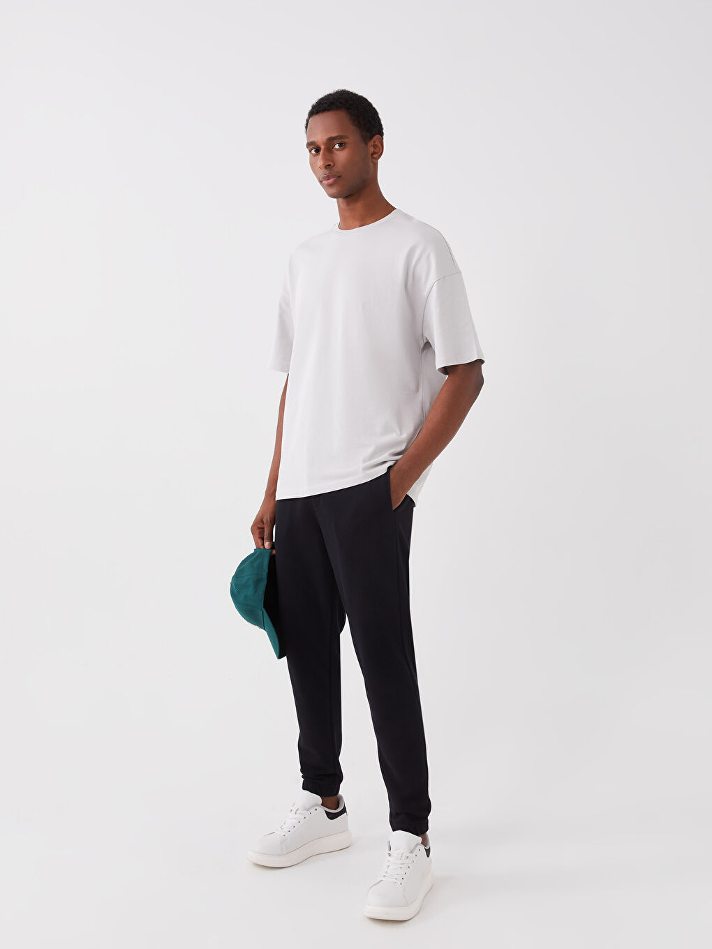 Siyah Slim Fit Erkek Jogger Eşofman Altı