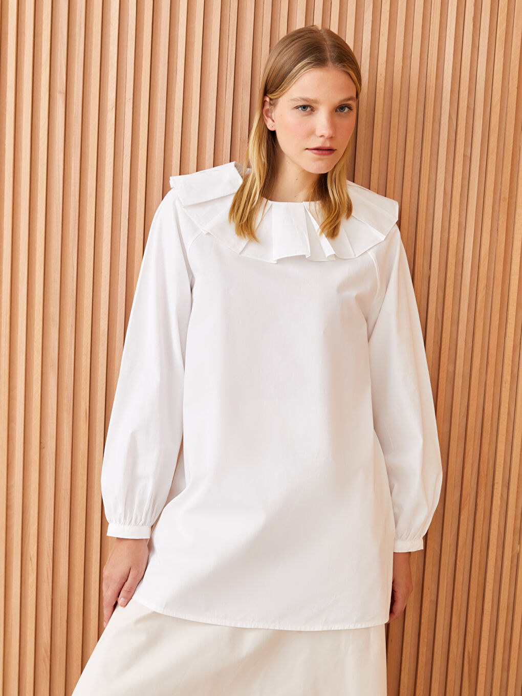 Ekru Bebe Yaka Düz Uzun Kollu Poplin Kadın Tunik