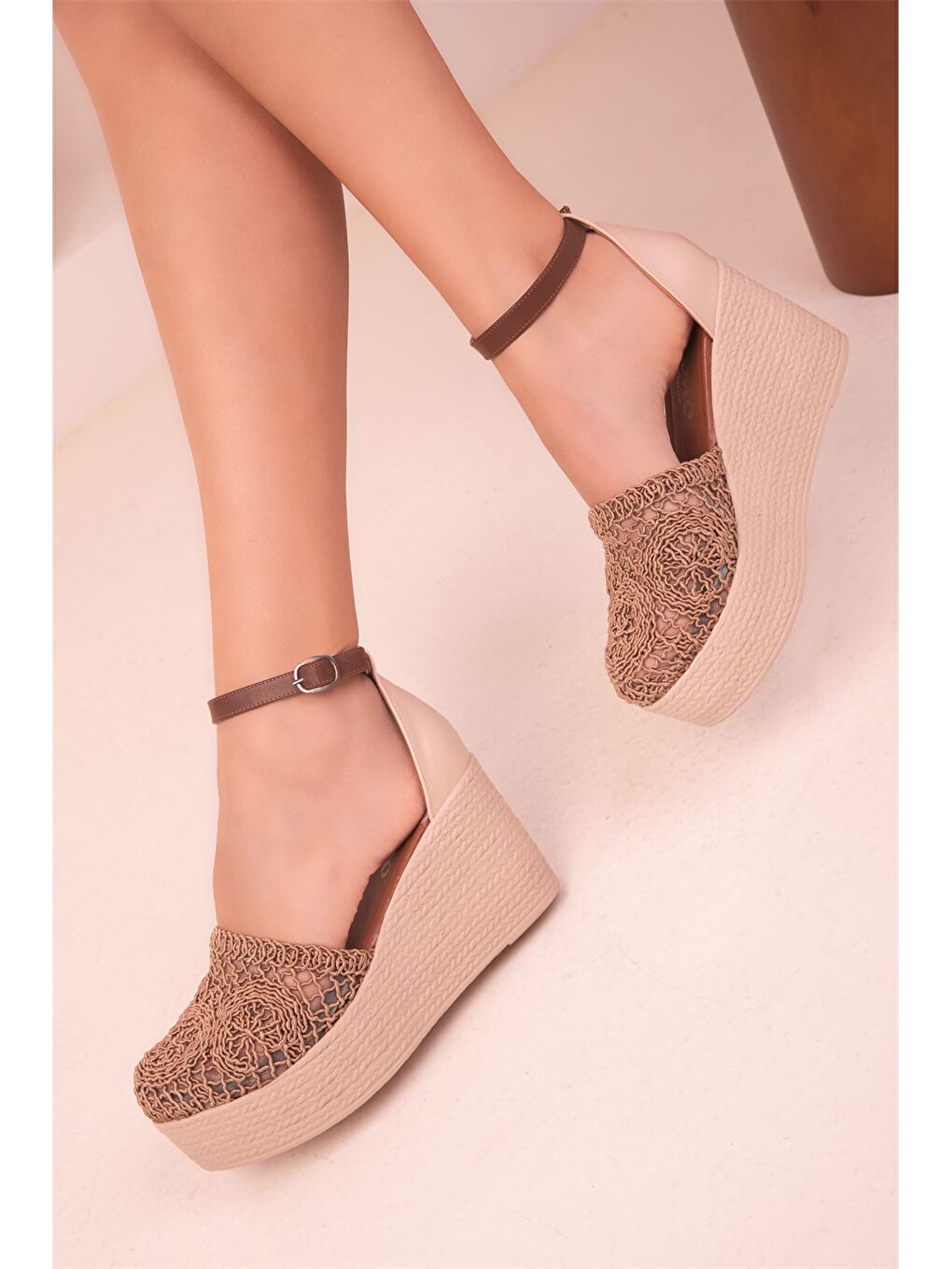 Kahverengi Kadın Dolgu Topuklu Ayakkabı-2