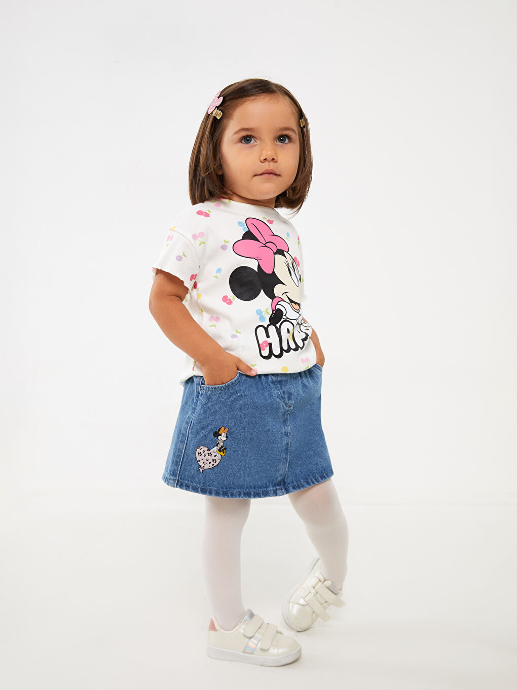 LCW baby Orta İndigo Rodeo Minnie Mouse Nakışlı Kız Bebek Jean Etek ve Külotlu Çorap - 1