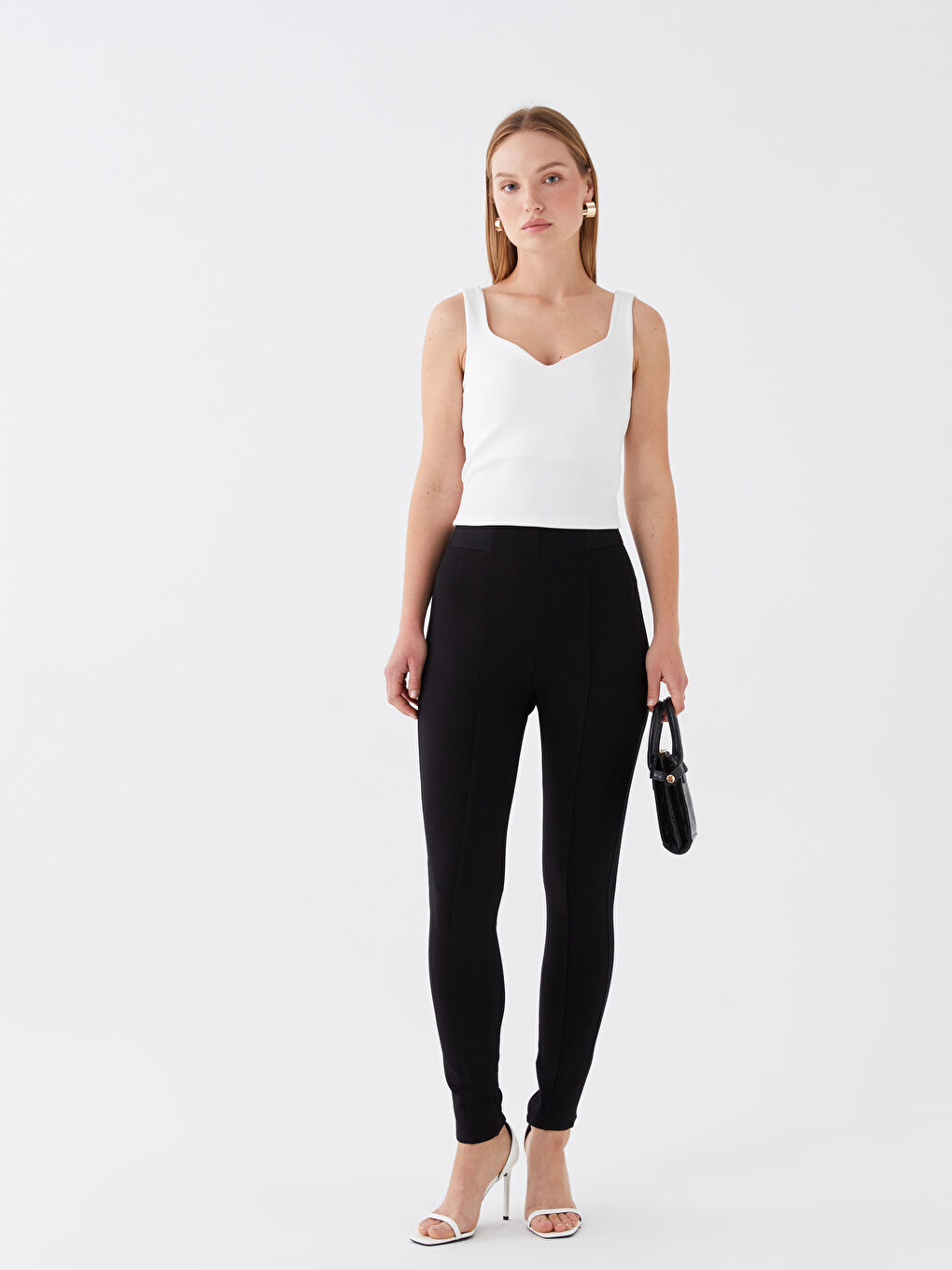 Pantalon Svelte pour Femmes-1