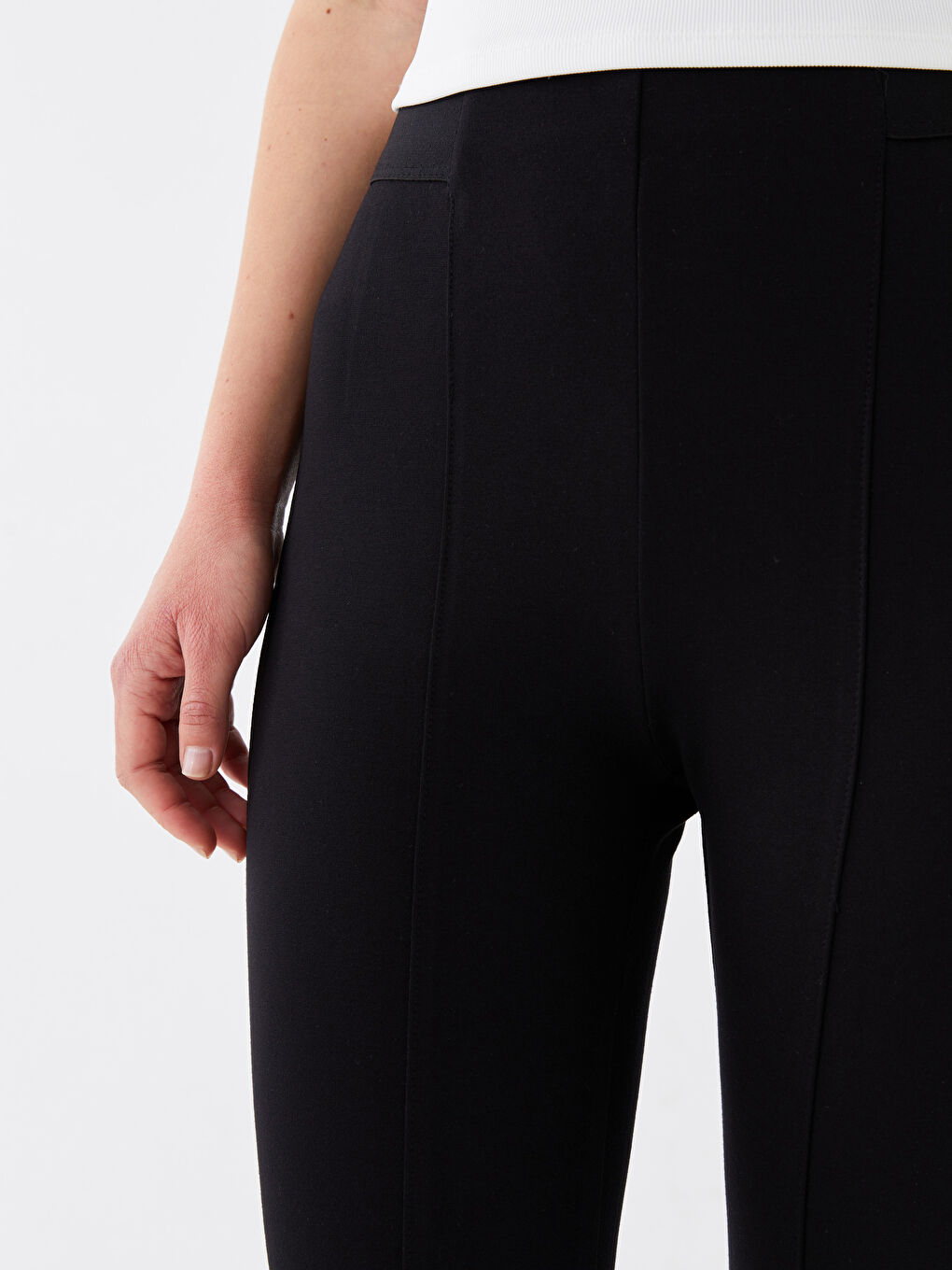 Pantalon Svelte pour Femmes-3
