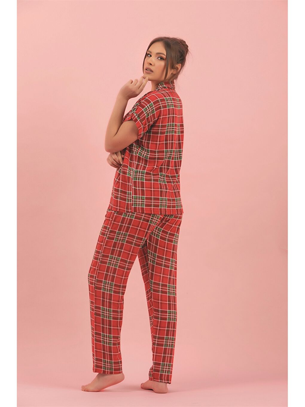 Kırmızı Gömlek Yaka Kısa Kollu Kadın Pijama Takım-1