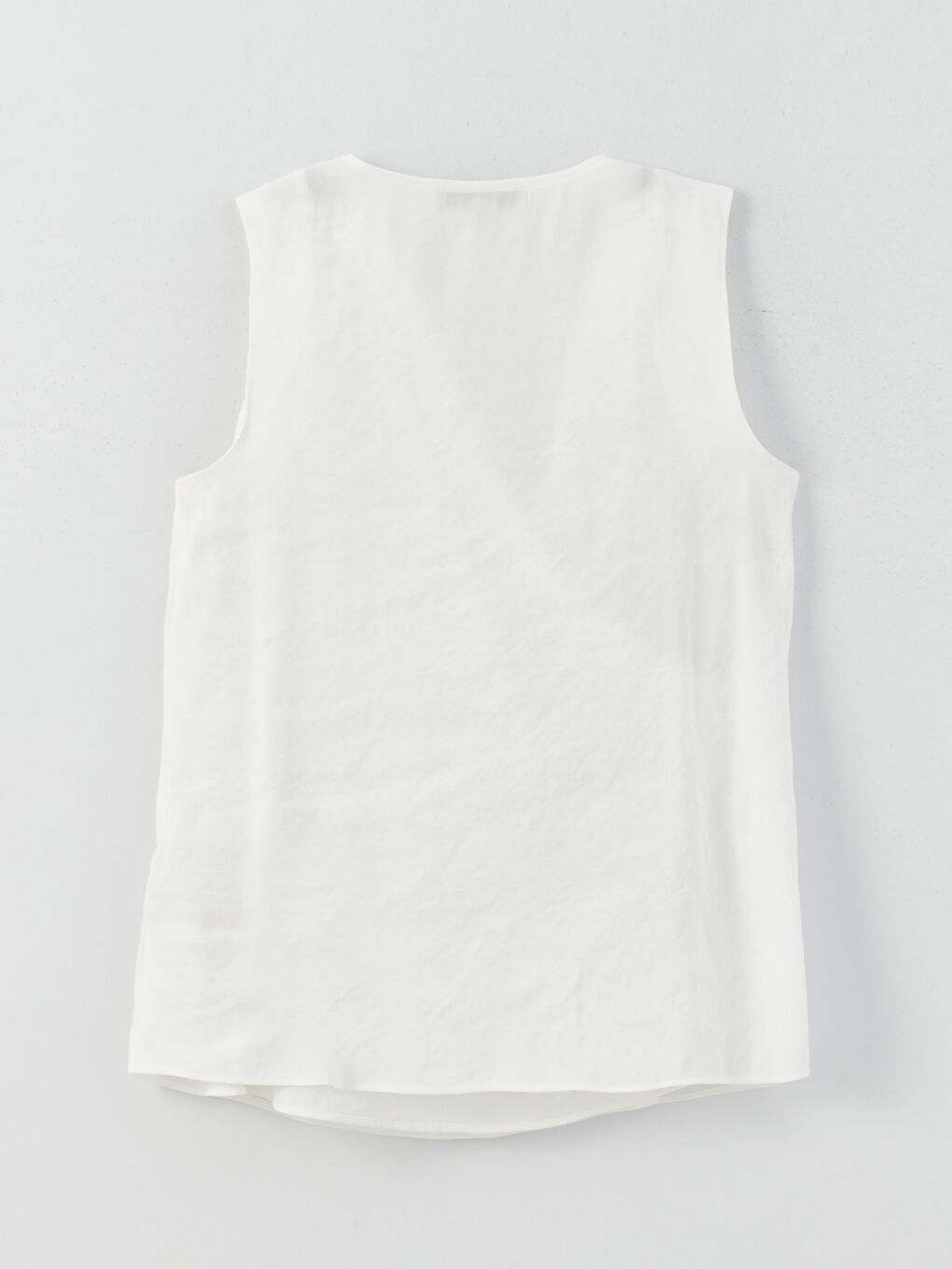 Beyaz Kruvaze Yaka Düz Poplin Kadın Bluz-1