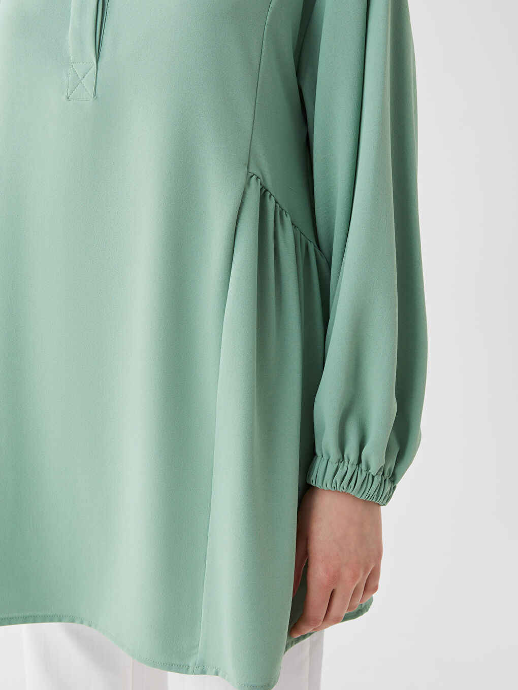 Yeşil Bisiklet Yaka Düz Uzun Kollu Kadın Tunik-3