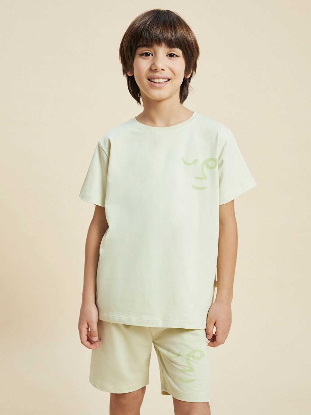 Crew Neck Printed Boys' Shorts Pyjamas Set-1