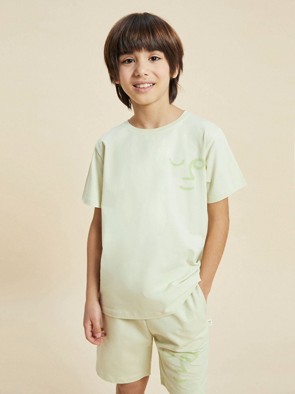 Crew Neck Printed Boys' Shorts Pyjamas Set-2