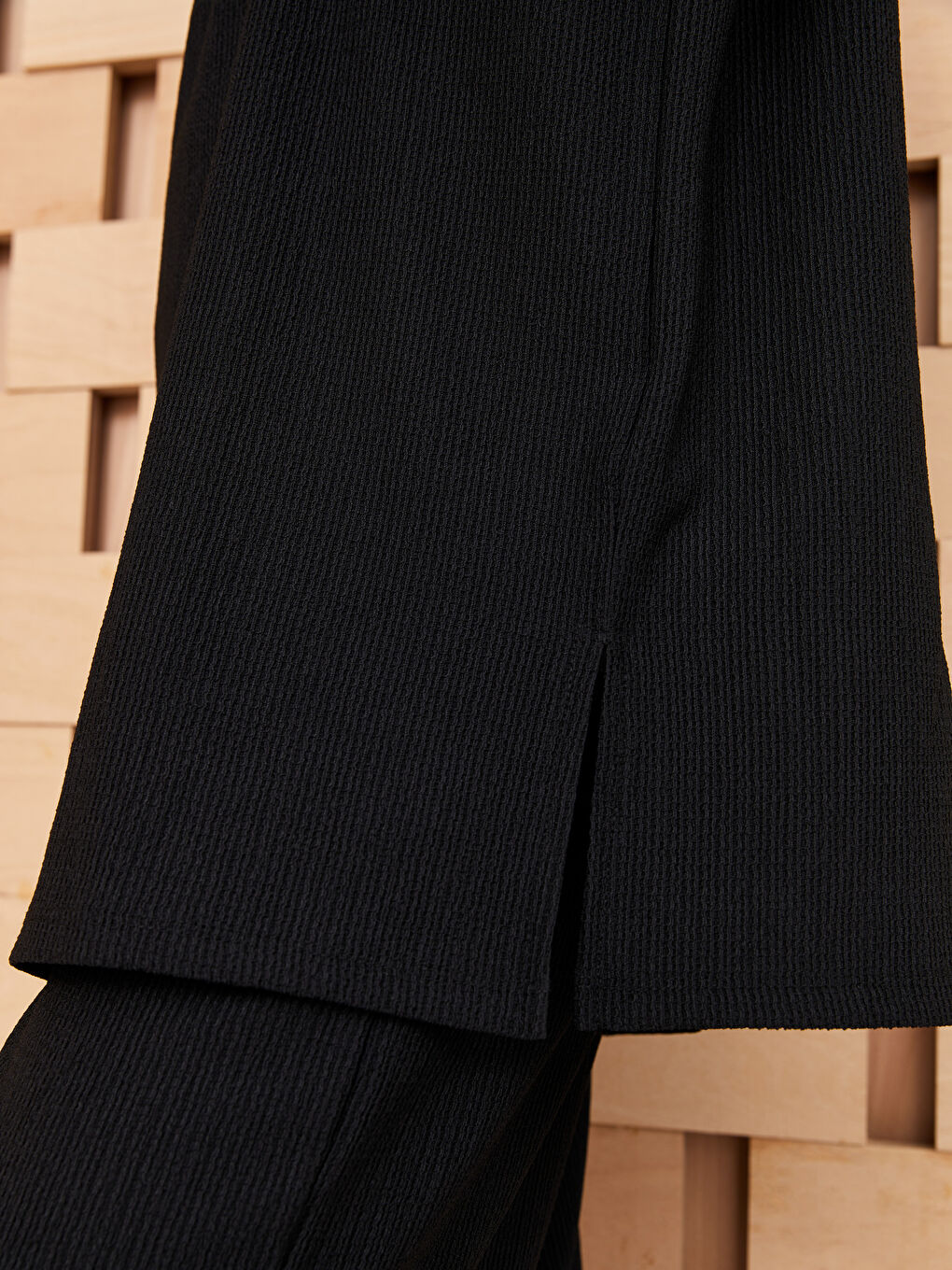 Siyah Bisiklet Yaka Düz Uzun Kollu Kadın Tunik-2