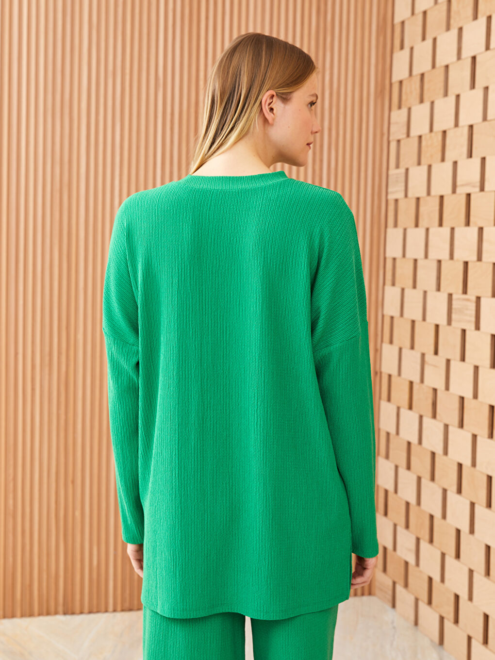 تونيك سادة بياقة دائرية بأكمام طويلة للسيدات-3