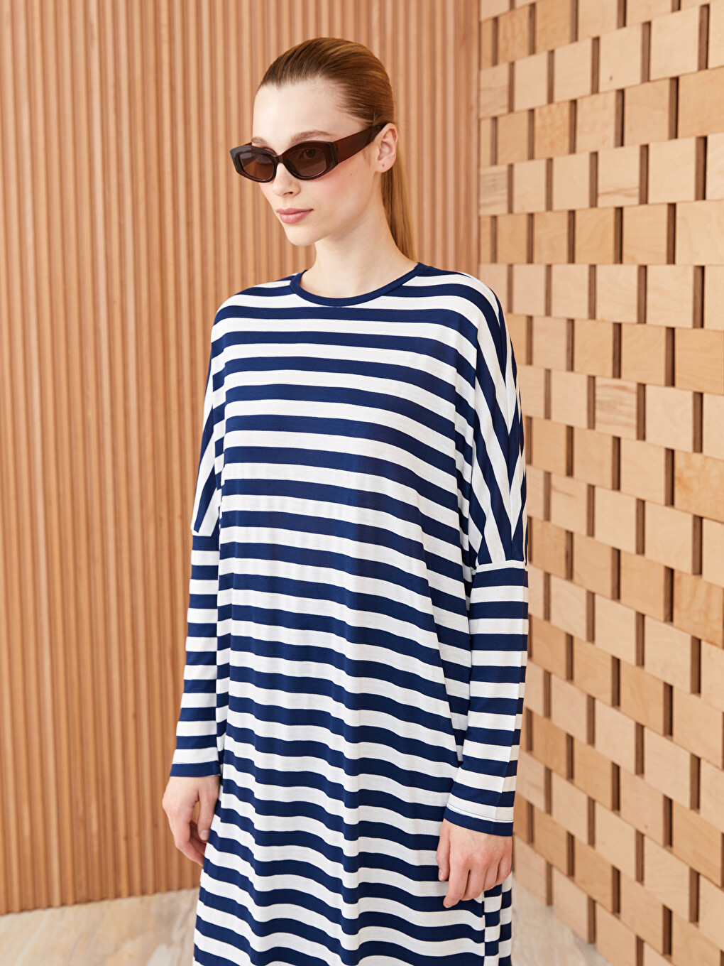 Striped Oversize Women's Sweatshirt Tunic-1