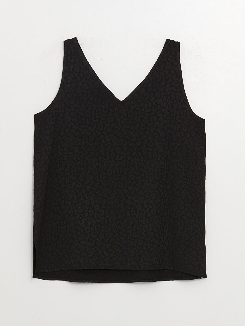 Siyah V Yaka Desenli Kadın Bluz-4