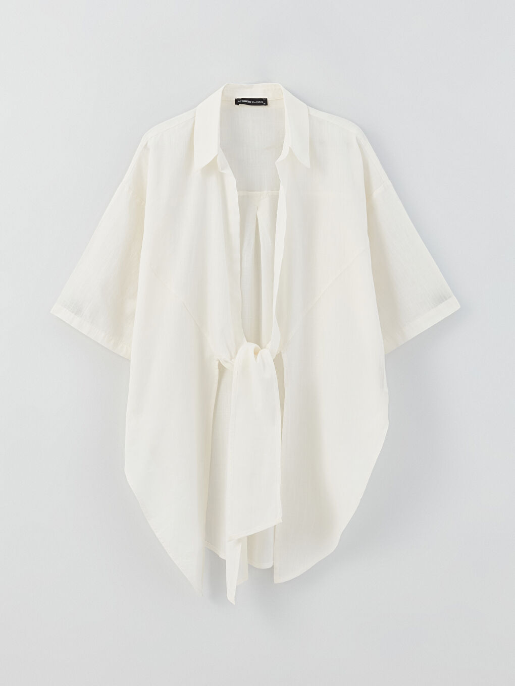 LCWAIKIKI Classic Collared Neck Plain Oversize Women's Blouse -S3IV69Z8-FE8