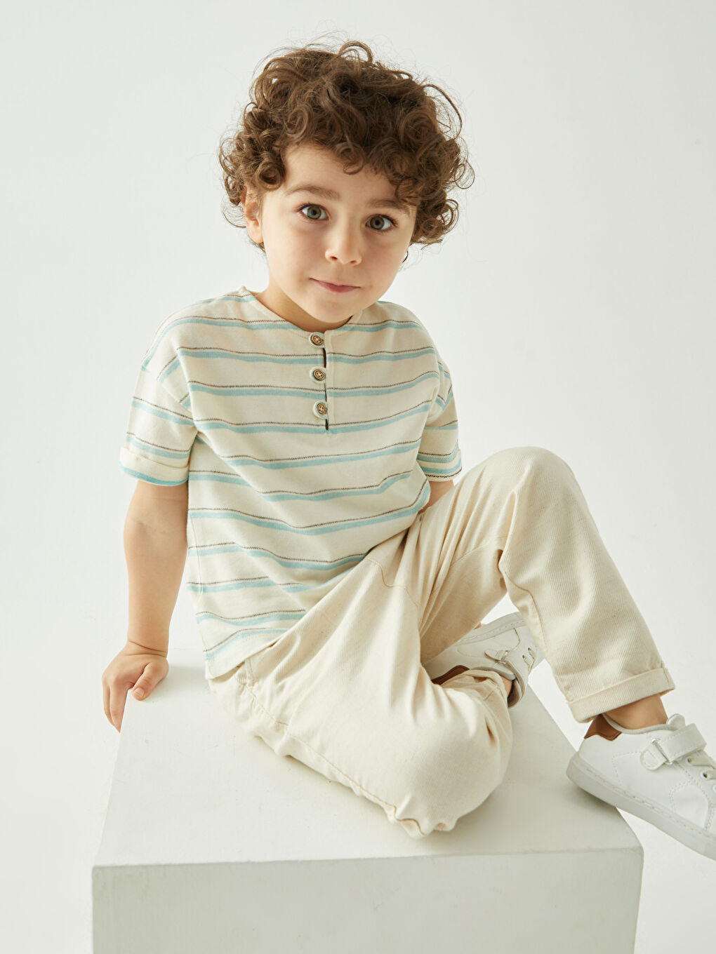 Turkuaz Bisiklet Yaka Erkek Bebek Tişört