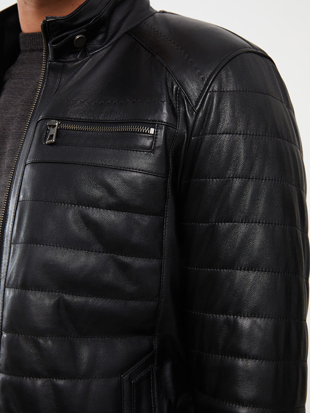 Standard Pattern Standing Collar Men's Leather Coat-3