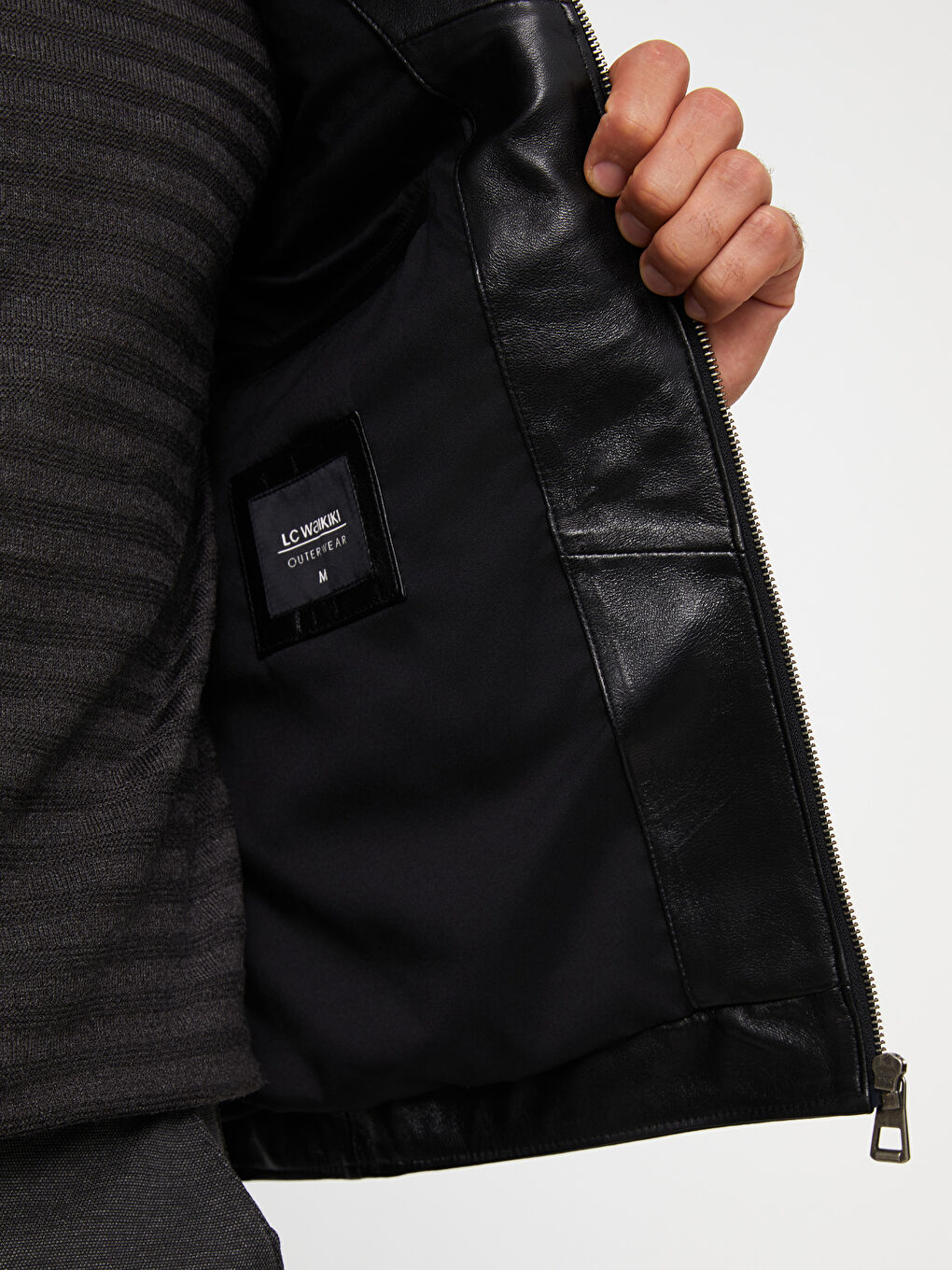 Standard Pattern Standing Collar Men's Leather Coat-4