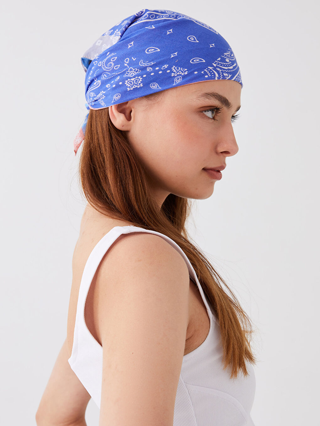 Pembe Desenli Kadın Bandana-1