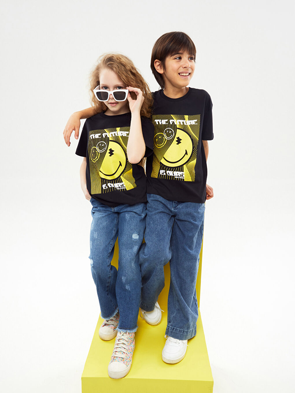 SmileyWorld Yeni Siyah Bisiklet Yaka Baskılı Kısa Kollu Unisex Çocuk Tişört - 4