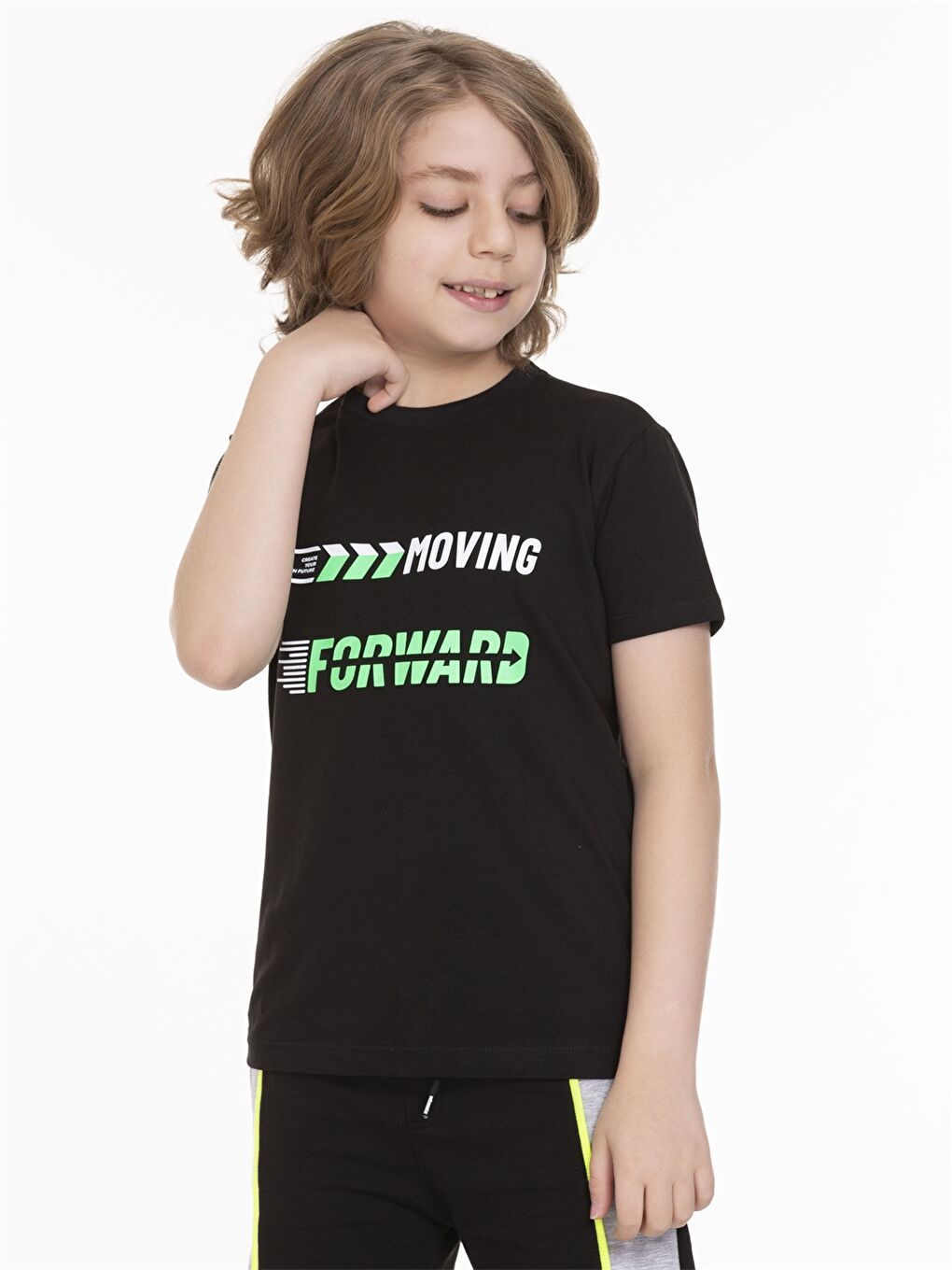 Siyah Bisiklet Yaka Baskılı Kısa Kollu Erkek Çocuk Tişört-2