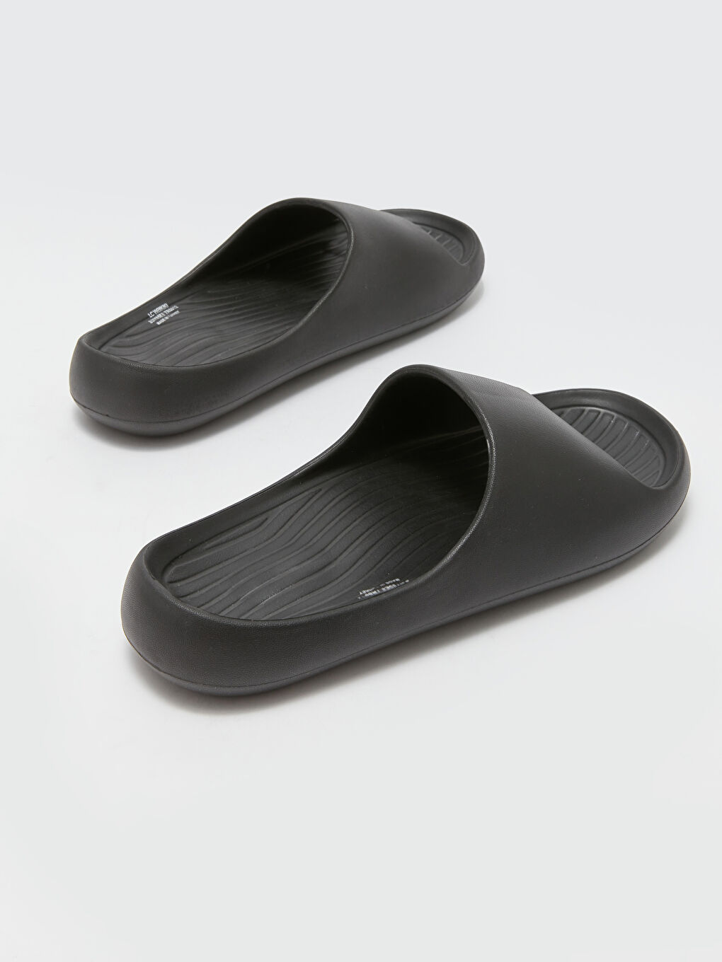 Siyah Tek Bantlı Erkek Terlik-4