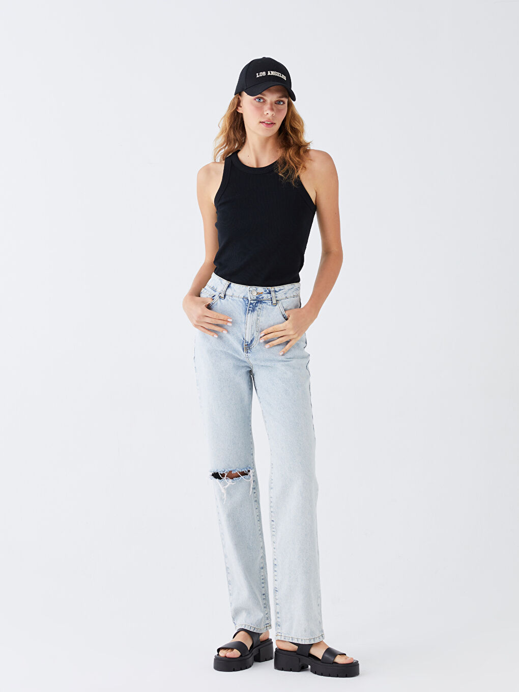 Әйелдерге арналған дөңгелек жағалы өрнексіз майка-1