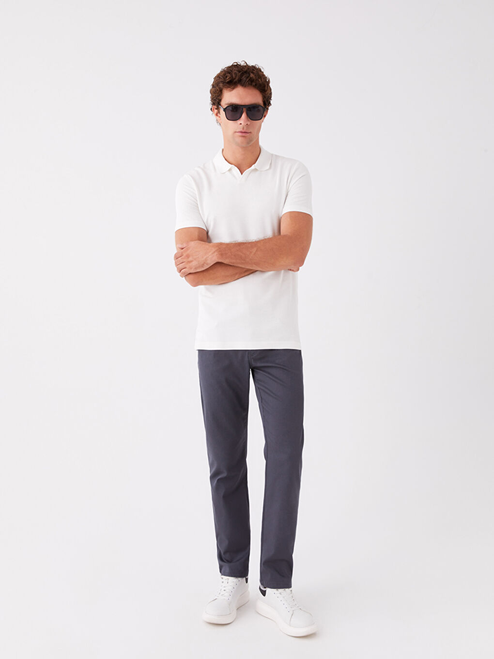 Beyaz Polo Yaka Kısa Kollu Erkek Tişört-4