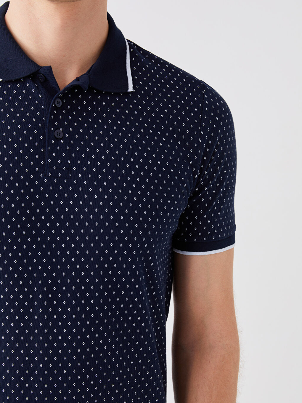 Lacivert Polo Yaka Kısa Kollu Desenli Erkek Tişört-3