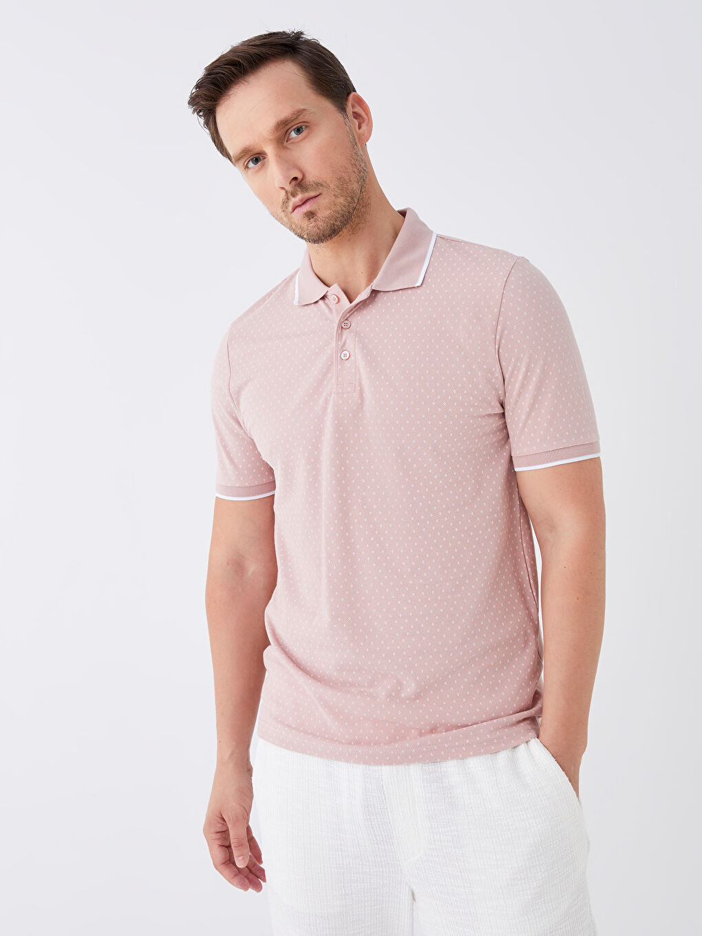 Pembe Polo Yaka Kısa Kollu Desenli Erkek Tişört-1
