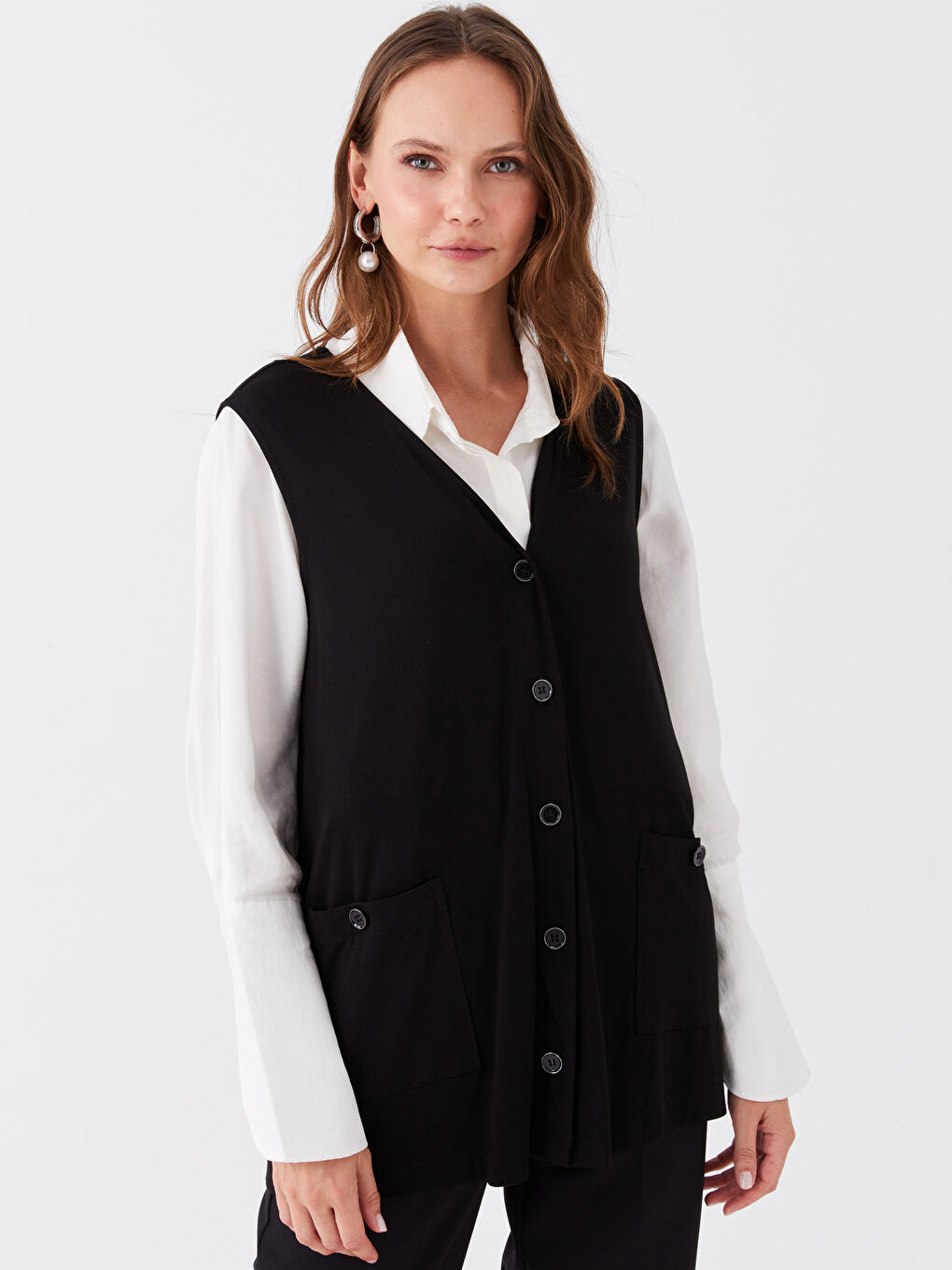 Siyah Kadın V Yaka Düz Yelek