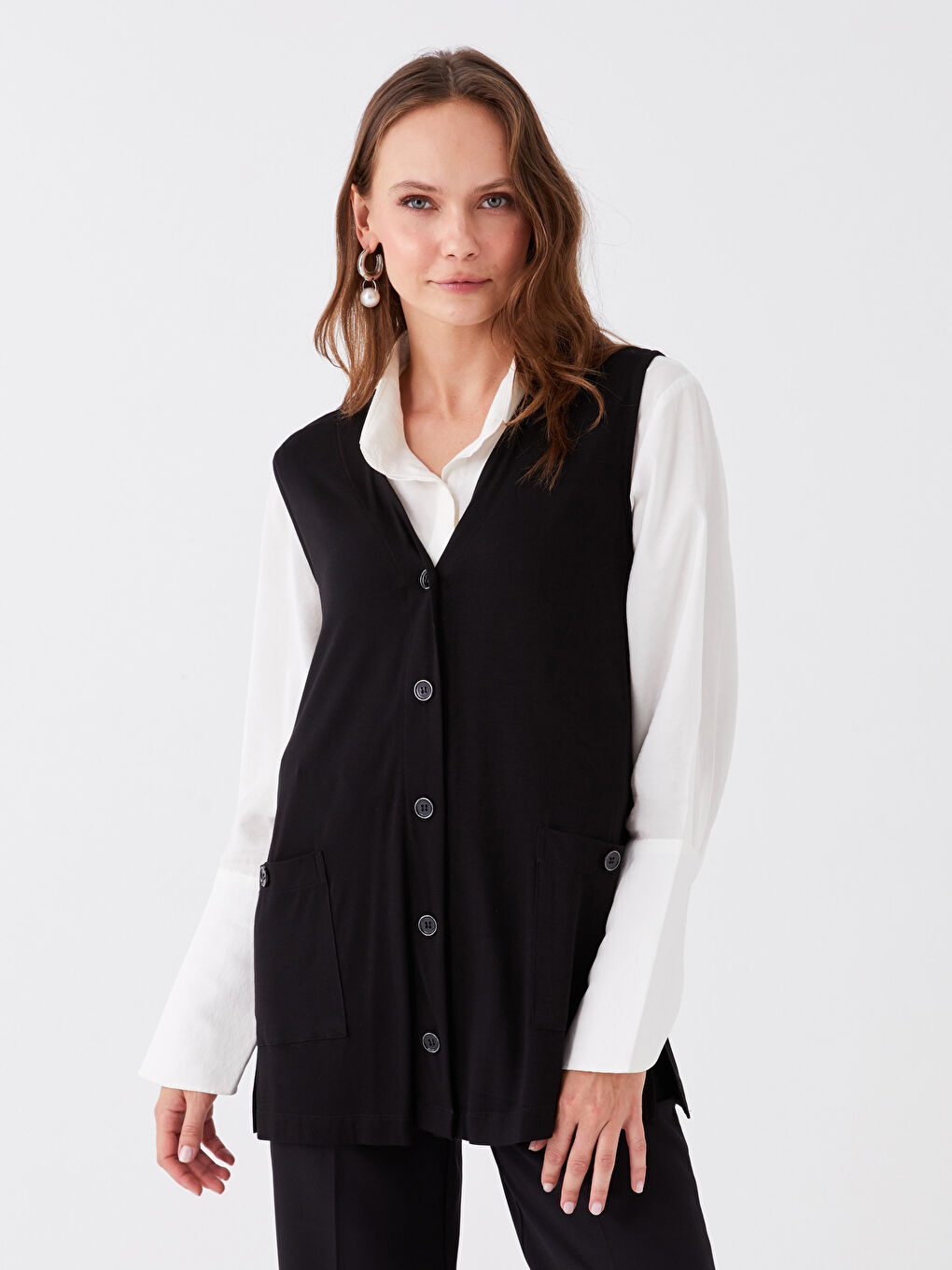 Siyah Kadın V Yaka Düz Yelek-1