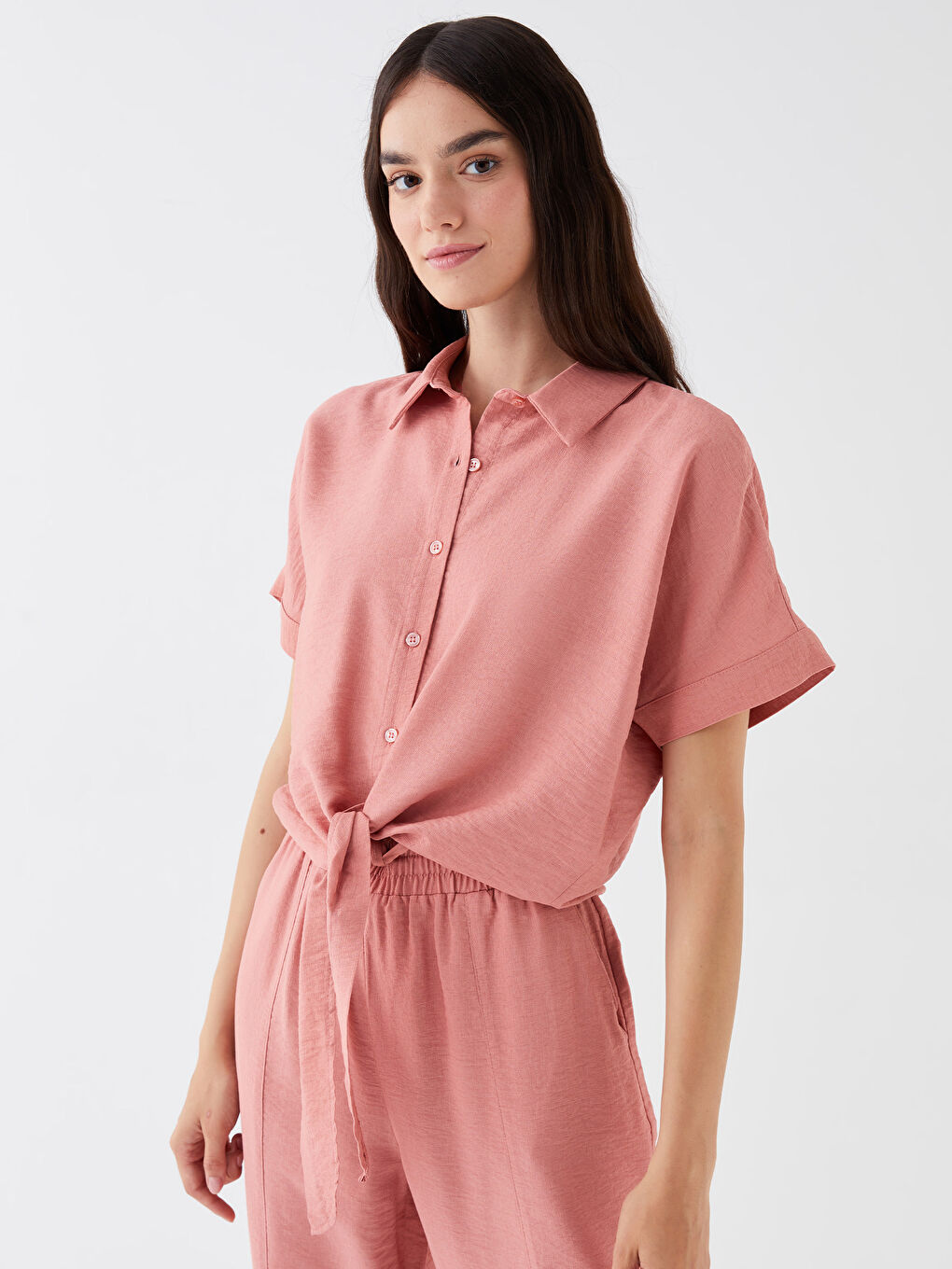 Pembe Gömlek Yaka Düz Kısa Kollu Kadın Bluz-1