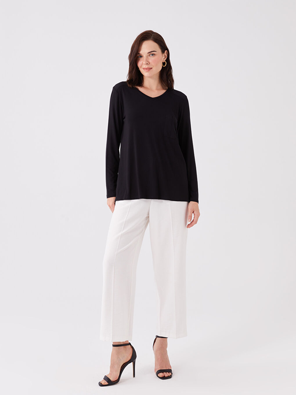 Siyah V Yaka Düz Uzun Kollu Kadın Bluz-2