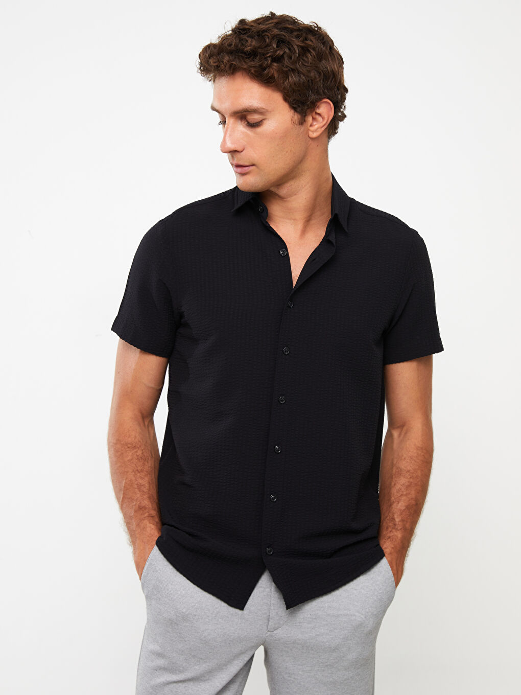 Siyah Regular Fit Kısa Kollu Erkek Gömlek