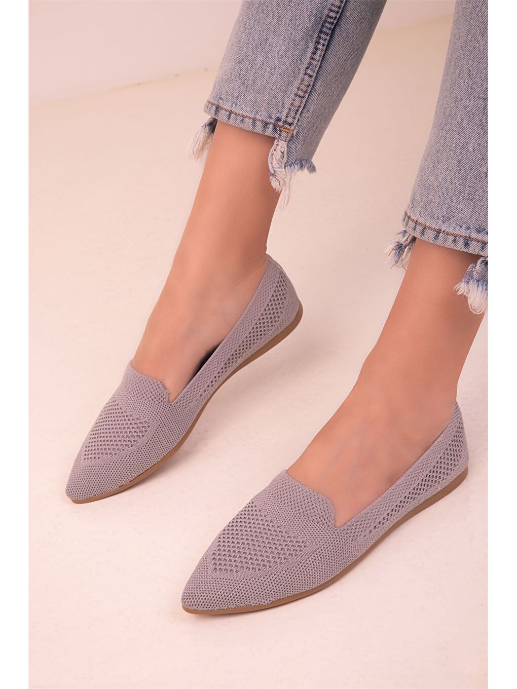 Gri Sivri Burun Kadın Babet Ayakkabı-3