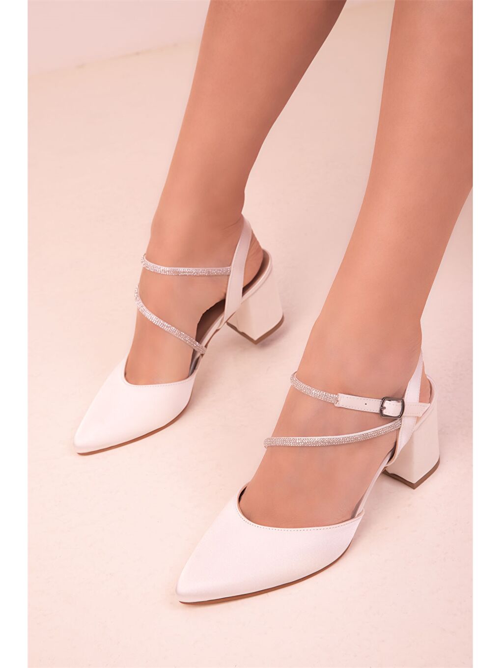 Beyaz Kadın Topuklu Ayakkabı-2
