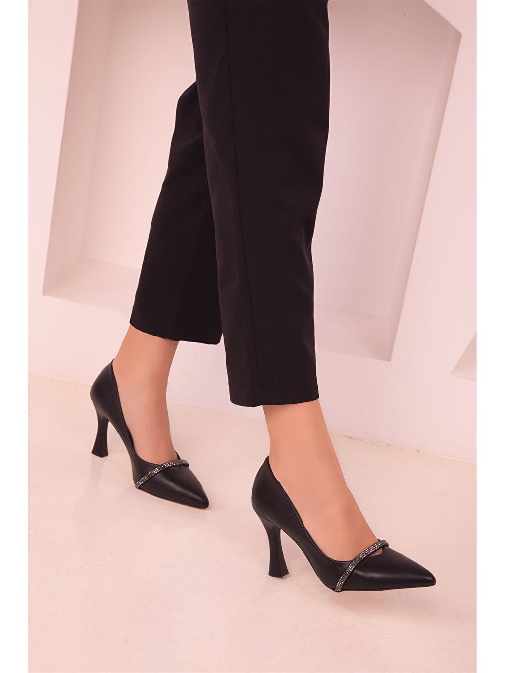 Siyah Kadın Topuklu Ayakkabı