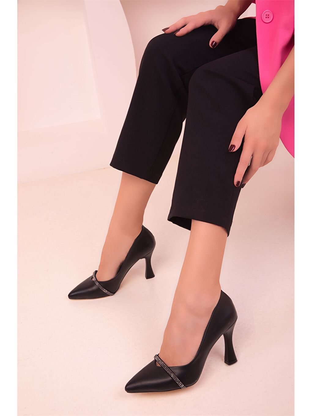 Siyah Kadın Topuklu Ayakkabı-1