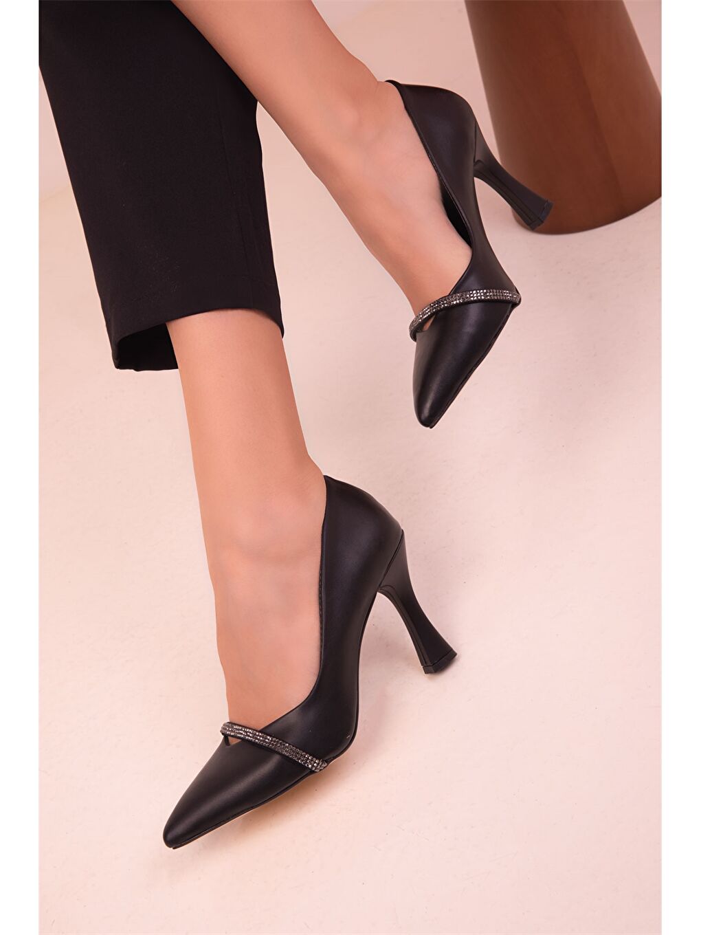 Siyah Kadın Topuklu Ayakkabı-3